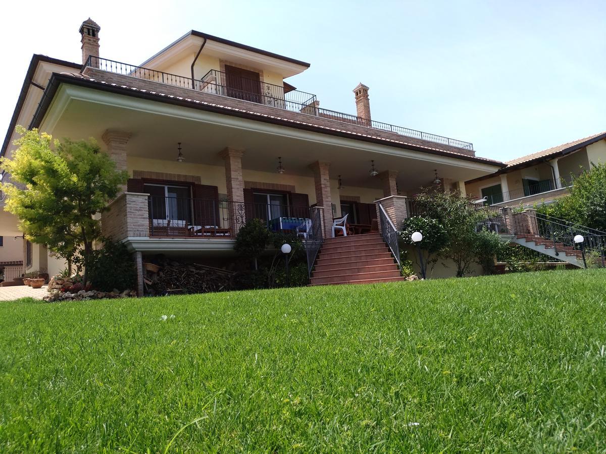 B&B Villa Sole Controguerra Exterior photo