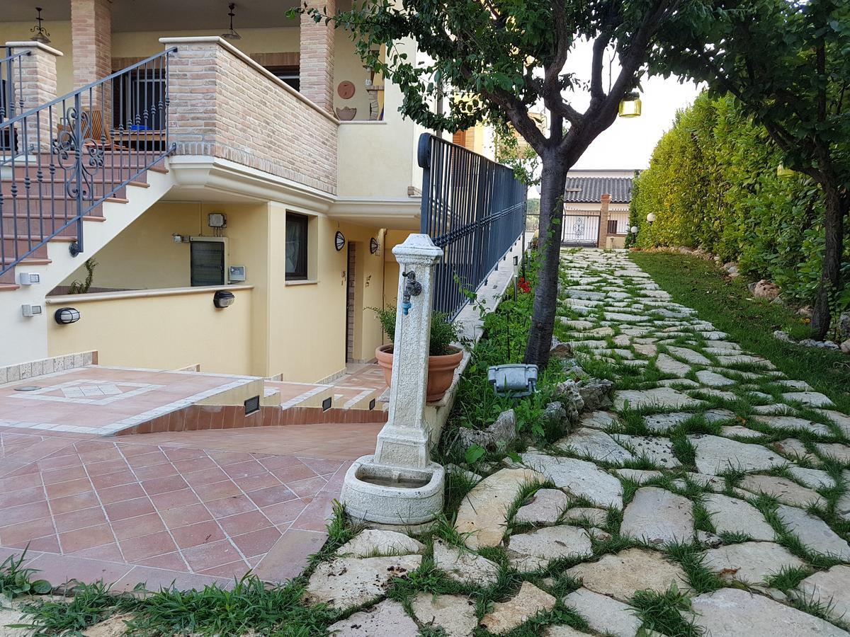 B&B Villa Sole Controguerra Exterior photo